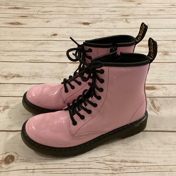 Dr. Martens 1460 8-Eye Patent Boot Pale Pink Women's or Big Girls Size 5 - Picture 4 of 11